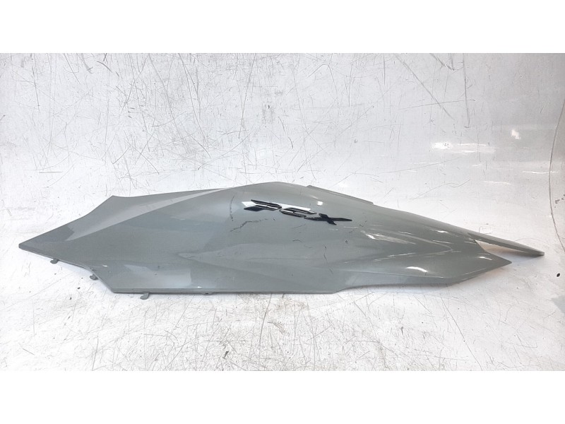 Recambio de moldura para honda pcx 125 pcx 125 referencia OEM IAM 83650K1YJ50ZB  