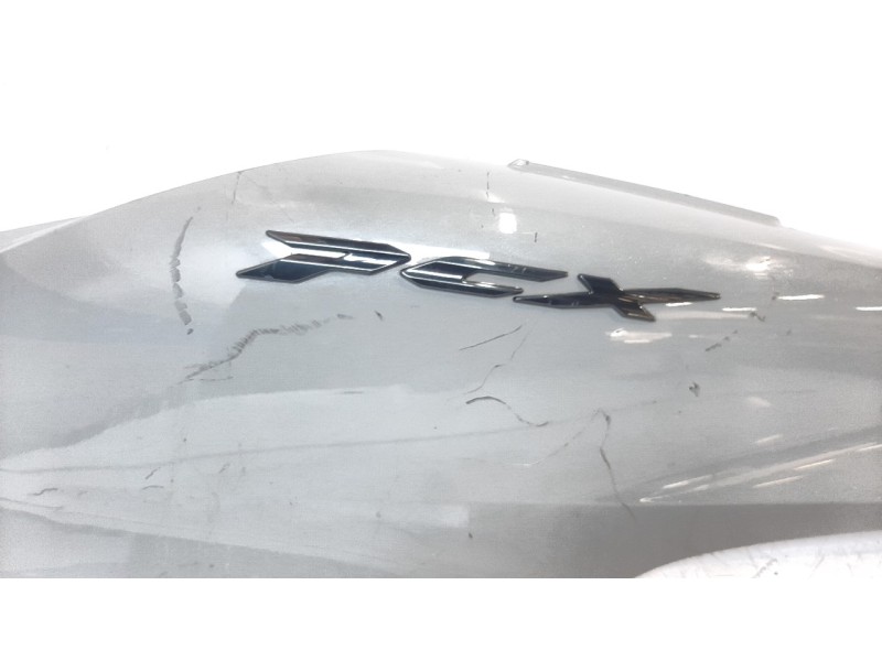 Recambio de moldura para honda pcx 125 pcx 125 referencia OEM IAM 83650K1YJ50ZB  