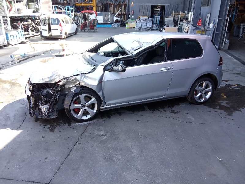 volkswagen golf vii lim. del año 2014