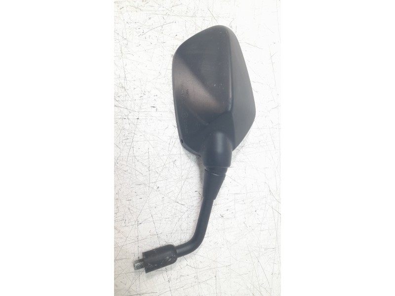 Recambio de retrovisor derecho para honda cb125 r referencia OEM IAM 88210K98E21  