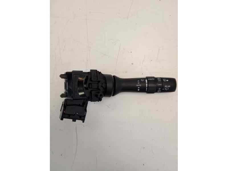 Recambio de mando limpia para toyota lexus ct 200h referencia OEM IAM   
