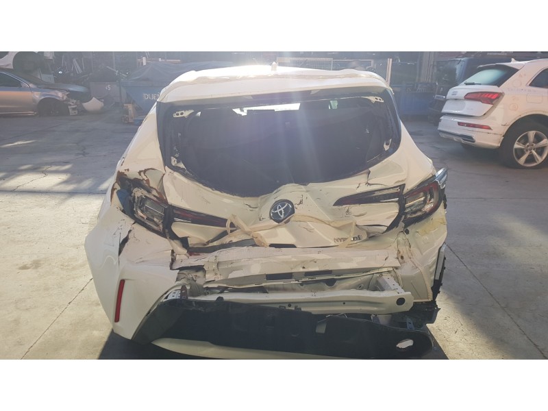 toyota corolla (e21) del año 2021