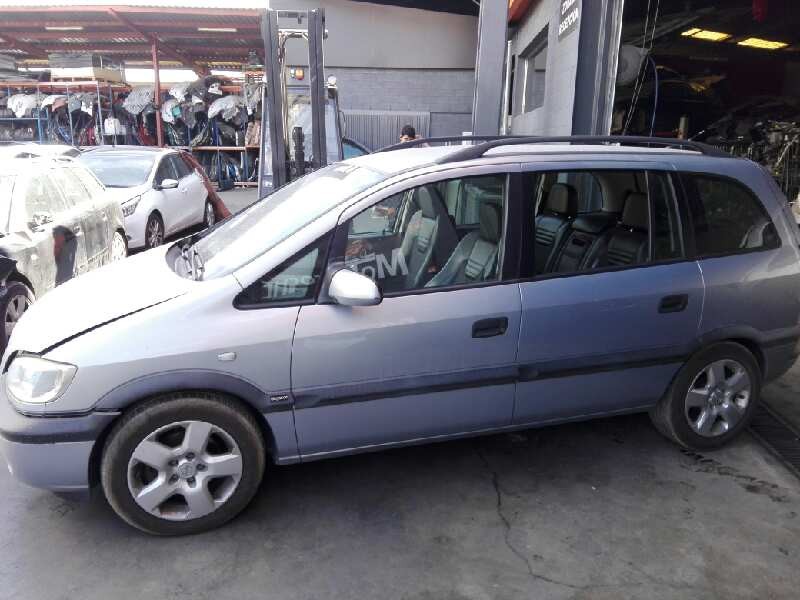 opel zafira a del año 2002
