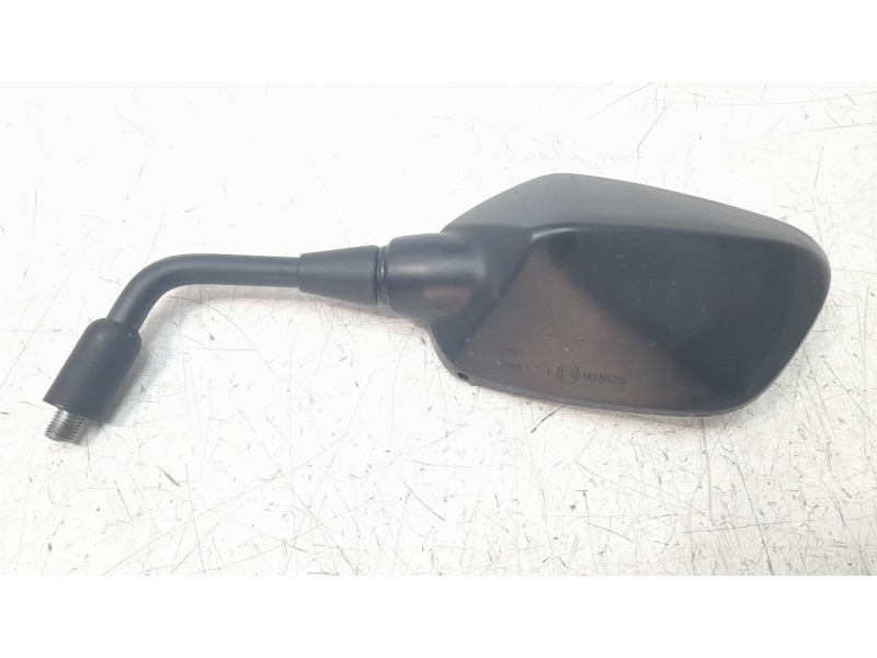 Recambio de retrovisor izquierdo para honda cb125 r referencia OEM IAM 88220K98E21  