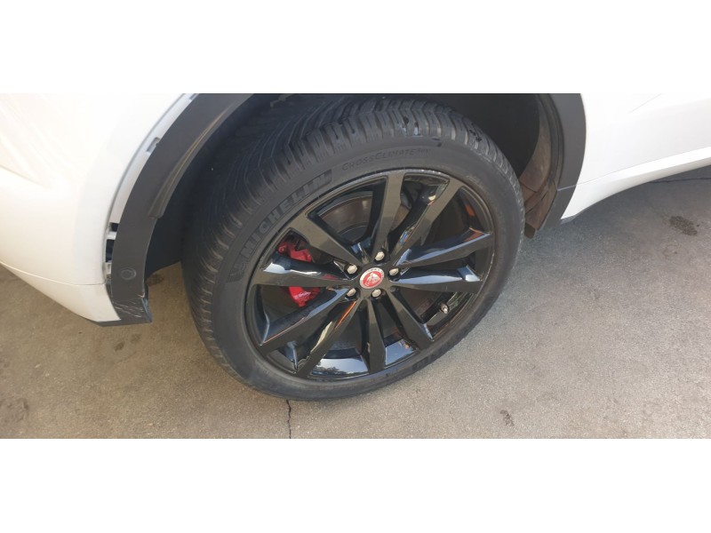 Recambio de amortiguador trasero derecho para jaguar e-pace first edition referencia OEM IAM J9C1776  