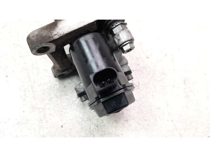 Recambio de pinza de freno trasera izquierda para peugeot 208 (p2) allure pack referencia OEM IAM 1672362480  