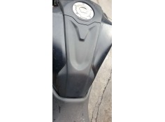 Recambio de moldura para yamaha mt -07 referencia OEM IAM BAT2171A00   2