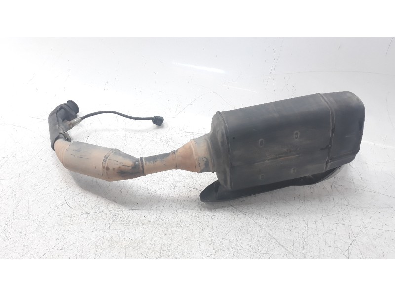 Recambio de silenciador trasero para honda cb125 r referencia OEM IAM 36533K98E21  