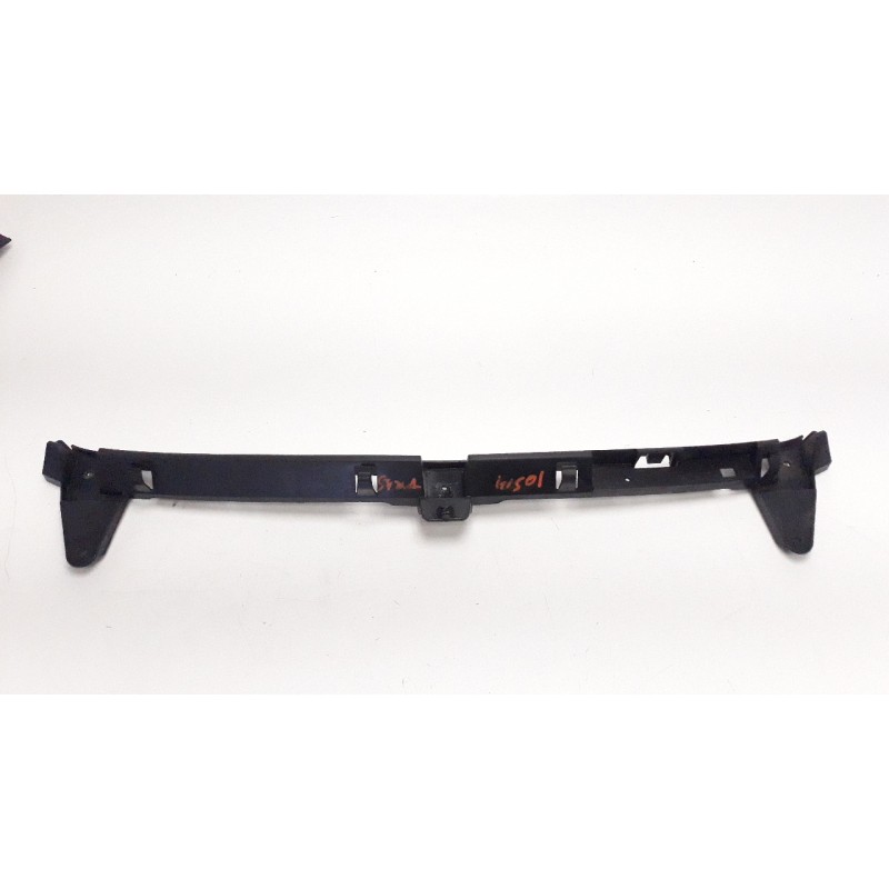 Recambio de molduras traseras para opel corsa e 1.3 16v cdti referencia OEM IAM 13179908  