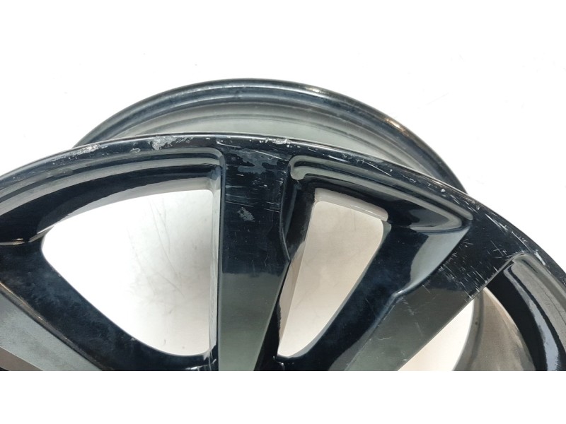Recambio de llanta para jaguar e-pace first edition referencia OEM IAM J9C2786  