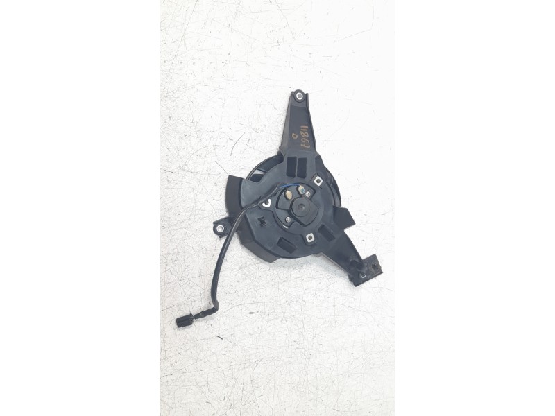 Recambio de electroventilador para yamaha mt -07 referencia OEM IAM BW31240500  