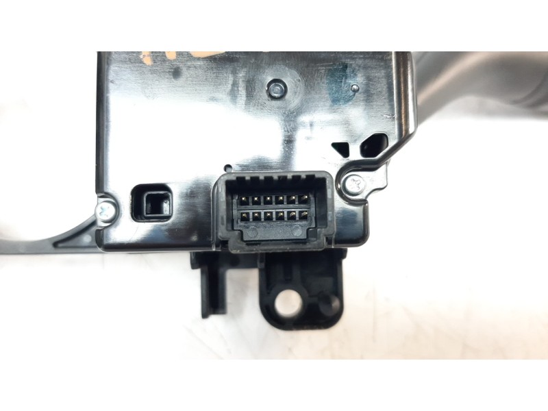 Recambio de mando intermitentes para mazda 3 berlina (bp) referencia OEM IAM BDMC66122A  