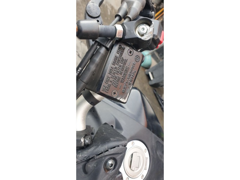 Recambio de bomba freno delantera para yamaha mt -07 referencia OEM IAM 1XB2580A00  