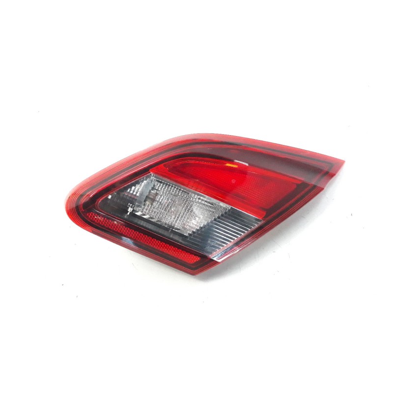 Recambio de piloto trasero derecho interior para opel corsa e 1.3 16v cdti referencia OEM IAM 39012624 104LLL341 