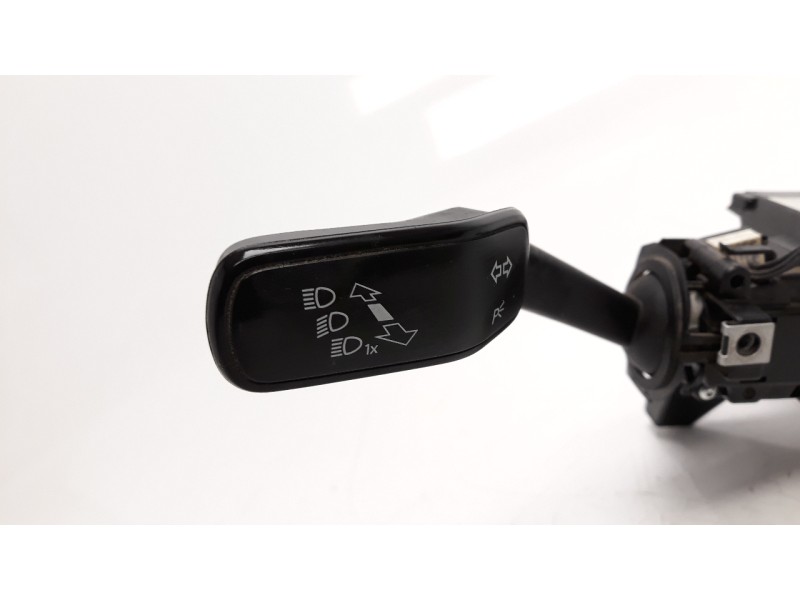 Recambio de mando multifuncion para volkswagen passat lim. (3g2) advance bmt referencia OEM IAM 5Q0953502  