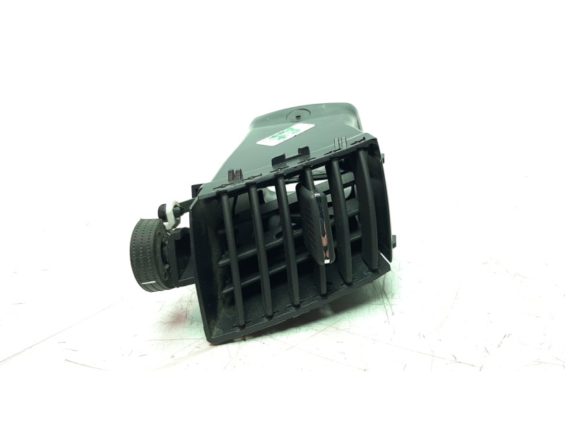 Recambio de rejilla aireadora para opel zafira b 1.7 16v cdti referencia OEM IAM 13144401  