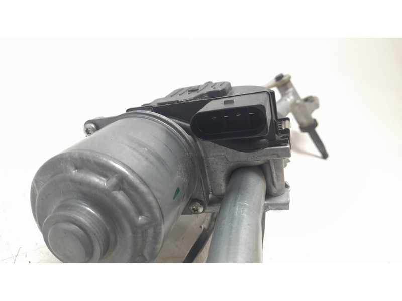 Recambio de motor limpia delantero para peugeot 5008 1.6 blue-hdi fap referencia OEM IAM 9824762480  