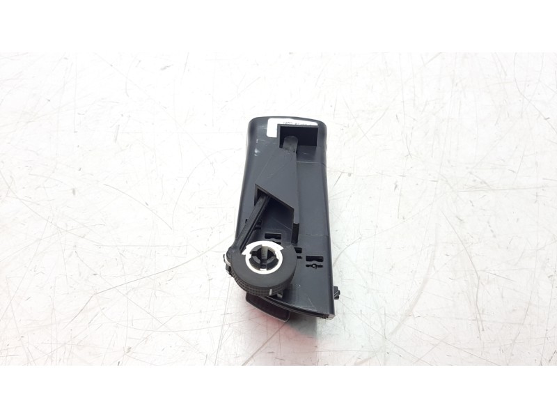 Recambio de rejilla aireadora para opel zafira b 1.7 16v cdti referencia OEM IAM 13144402  