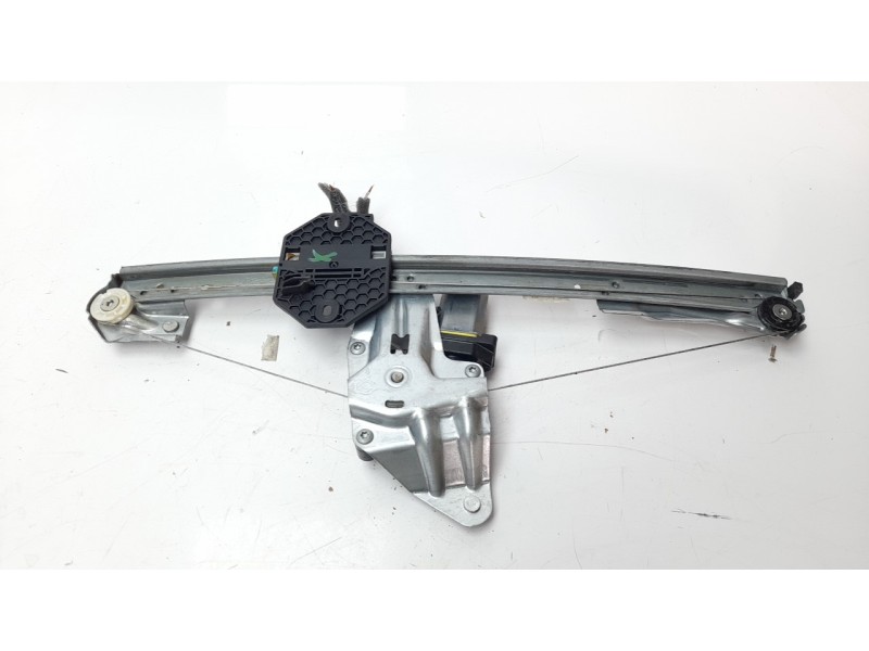 Recambio de elevalunas delantero izquierdo para dacia sandero stepway referencia OEM IAM 807213282R  