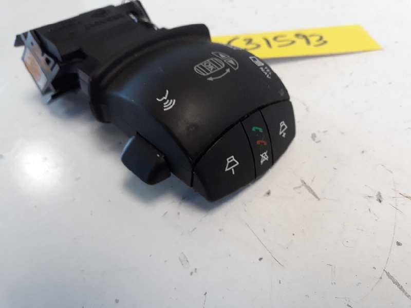 Recambio de mando volante para renault megane iii berlina 5 p emotion referencia OEM IAM 255520014R  