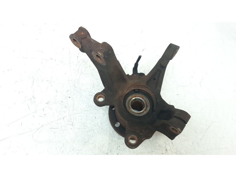 Recambio de mangueta delantera derecha para dacia sandero 1.2 16v cat referencia OEM IAM 400143444R  