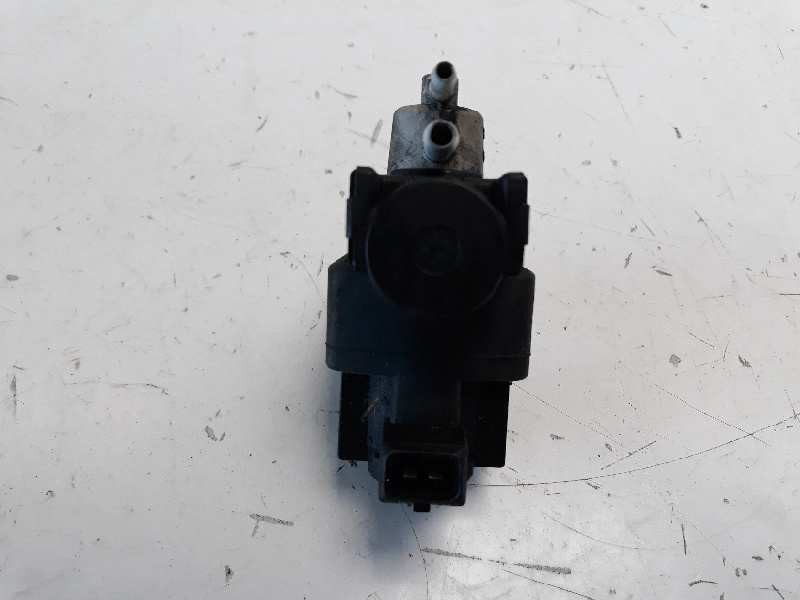 Recambio de valvula aire adicional para renault megane iii berlina 5 p emotion referencia OEM IAM 8200270451  