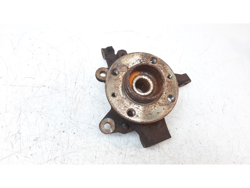 Recambio de mangueta delantera izquierda para dacia sandero 1.2 16v cat referencia OEM IAM 400158414R  