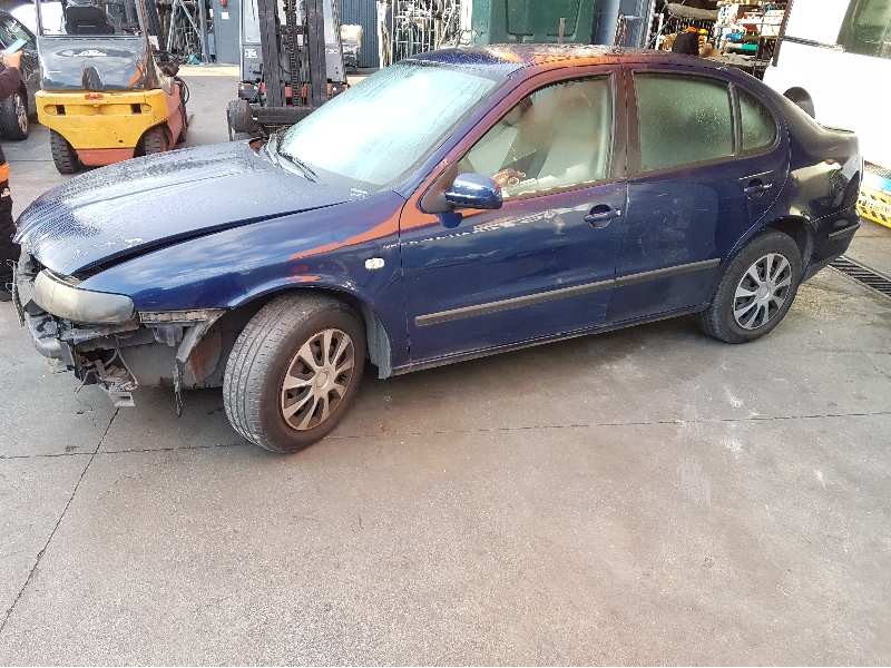seat toledo (1m2) del año 2000