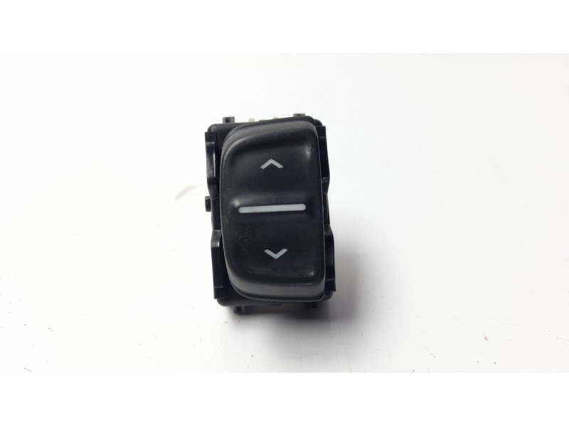 Recambio de mando elevalunas delantero derecho para dacia sandero stepway referencia OEM IAM 254214937R  