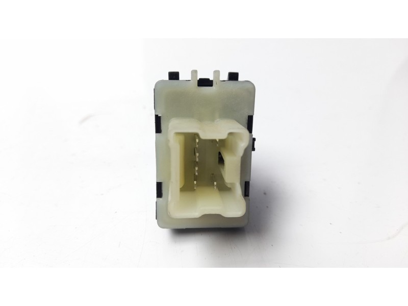Recambio de mando elevalunas delantero derecho para dacia sandero stepway referencia OEM IAM 254214937R  