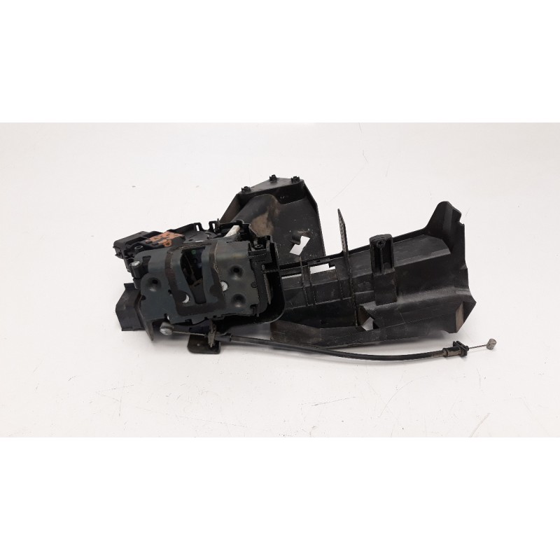Recambio de cerradura puerta delantera derecha para ford focus lim. (cb4) 1.6 tdci cat referencia OEM IAM 240021300 CRDFRD2360 
