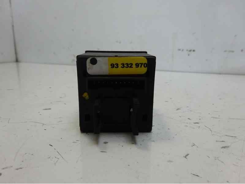 Recambio de warning para opel meriva referencia OEM IAM 93332970  