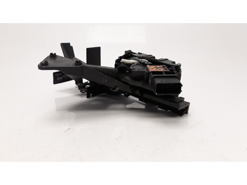 Recambio de cerradura puerta delantera derecha para ford focus lim. (cb4) 1.6 tdci cat referencia OEM IAM 240021300 CRDFRD2360 