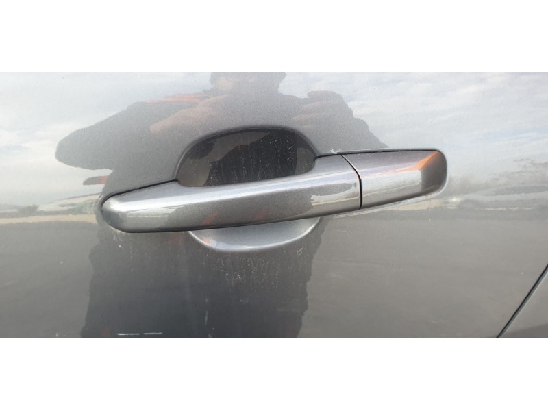 Recambio de maneta exterior trasera izquierda para jaguar f-pace 300 sport awd referencia OEM IAM T2H3843LML  