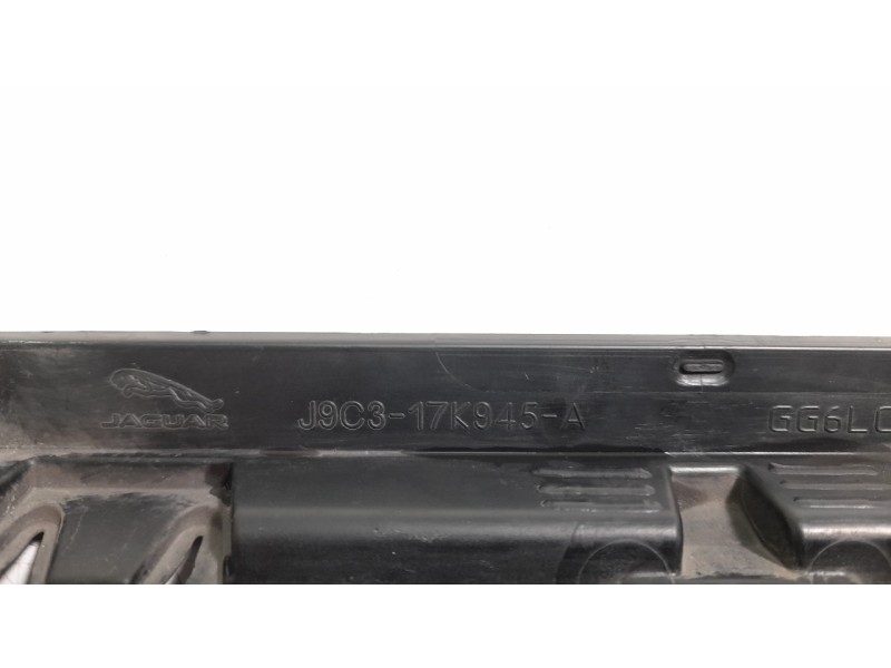 Recambio de rejilla paragolpes central para jaguar e-pace first edition referencia OEM IAM J9C317K945A  