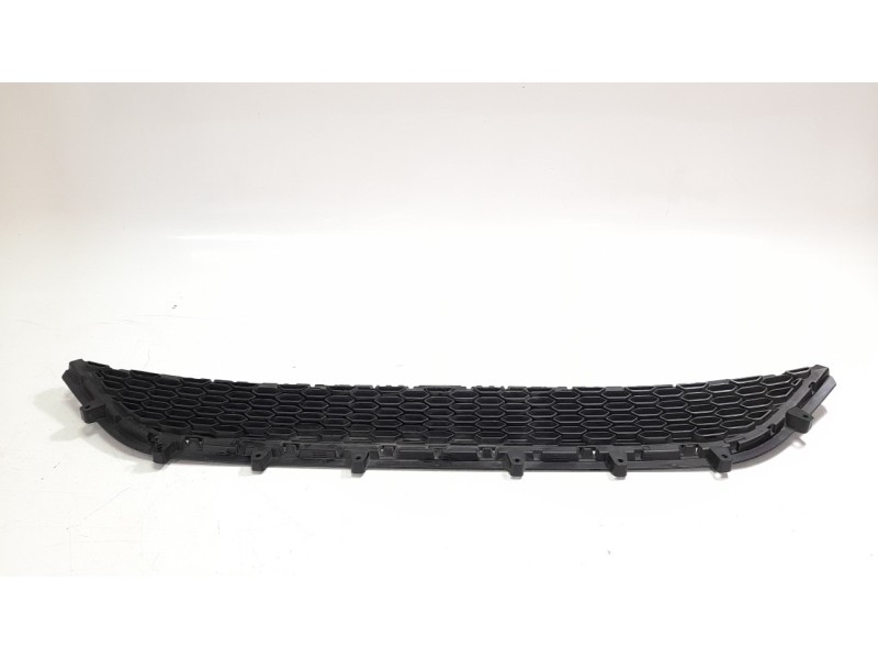 Recambio de rejilla paragolpes central para jaguar e-pace first edition referencia OEM IAM J9C317K945A  
