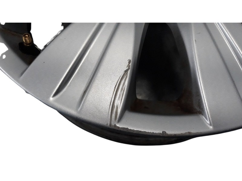 Recambio de llanta para citroen c3 picasso exclusive referencia OEM IAM 9681810880 16 PULGADAS 