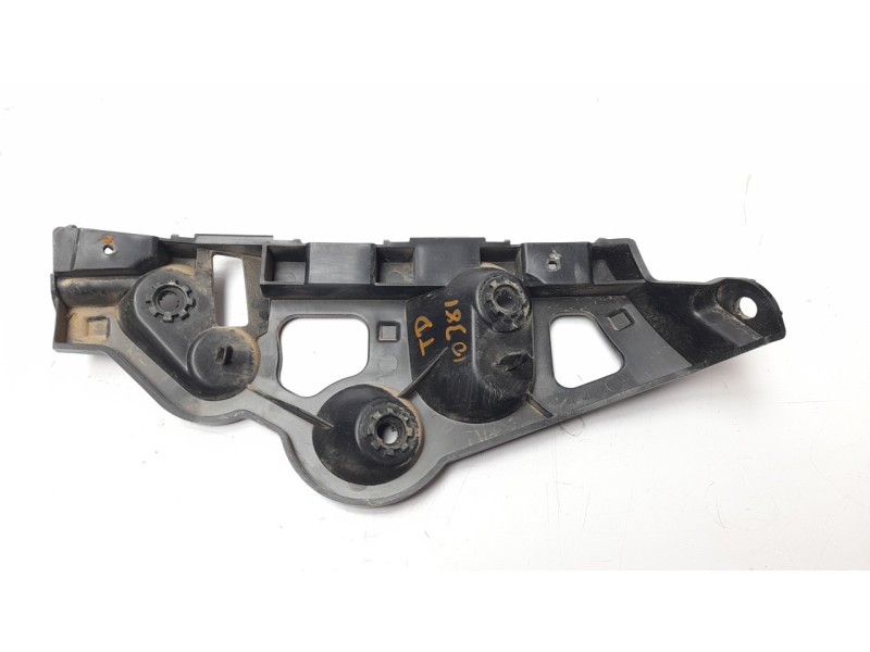 Recambio de molduras traseras para dacia sandero stepway referencia OEM IAM 850446547R  
