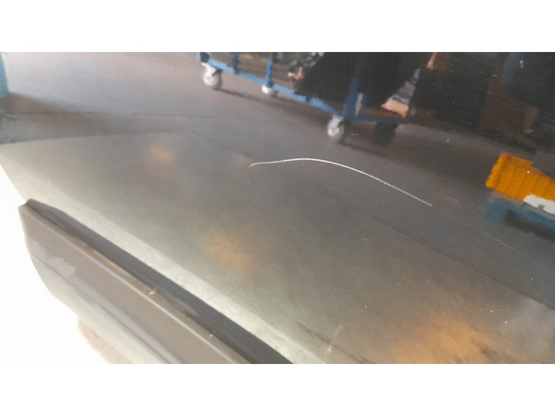 Recambio de puerta trasera izquierda para peugeot 5008 1.6 blue-hdi fap referencia OEM IAM 9815638880  