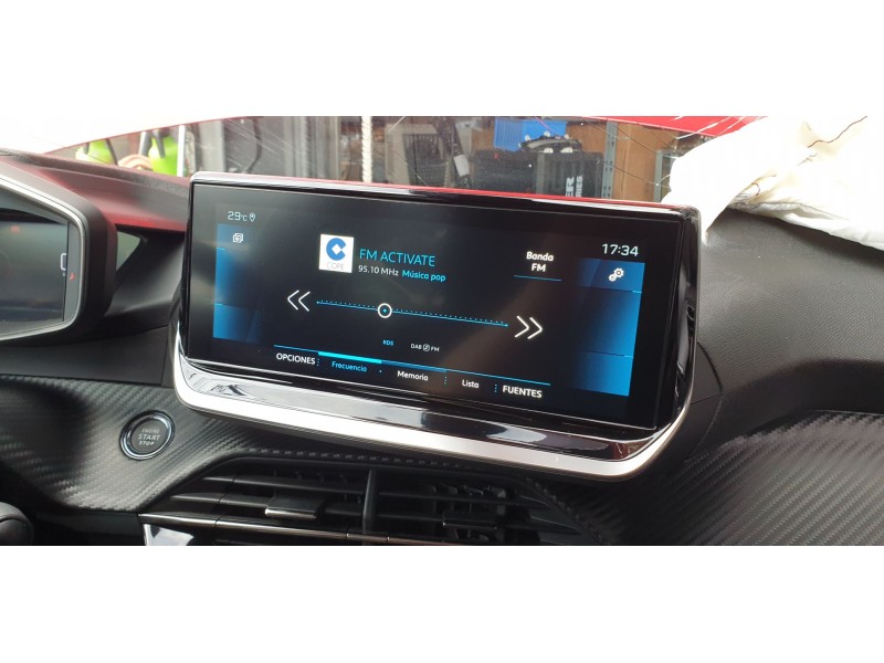 Recambio de pantalla multifuncion para peugeot 208 (p2) allure pack referencia OEM IAM 9841452080  