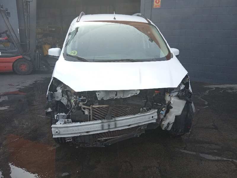 ford transit courier del año 2015