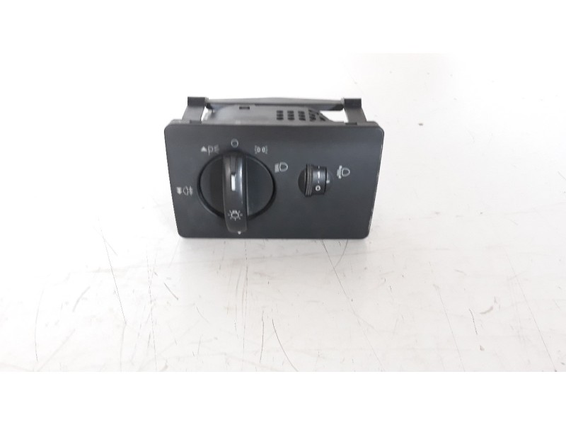 Recambio de mando luces para ford focus lim. (cb4) 1.6 tdci cat referencia OEM IAM 7M5T13A024LA  
