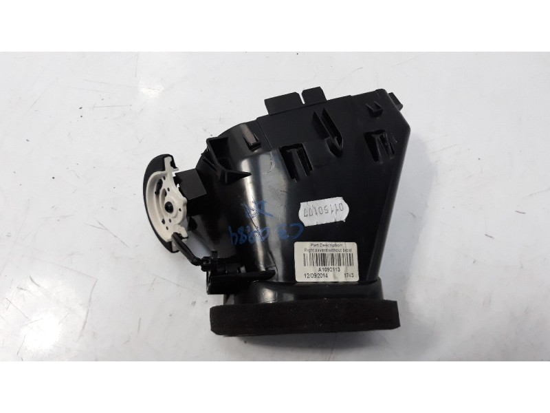 Recambio de rejilla aireadora para citroen c3 collection referencia OEM IAM A1092113  