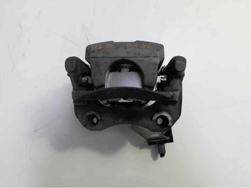 Recambio de pinza de freno trasera derecha para toyota lexus ct 200h referencia OEM IAM   