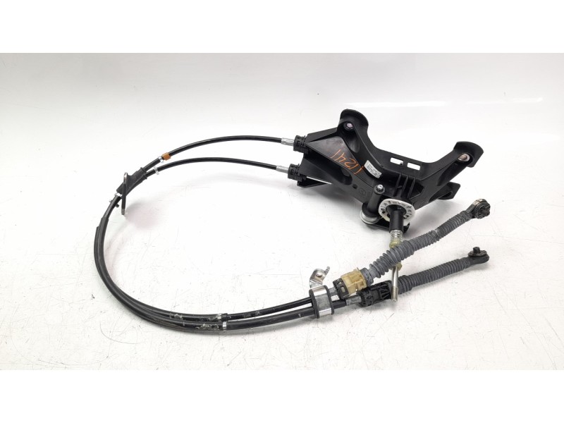 Recambio de palanca cambio para mazda 3 berlina (bp) referencia OEM IAM BCKN46100A  