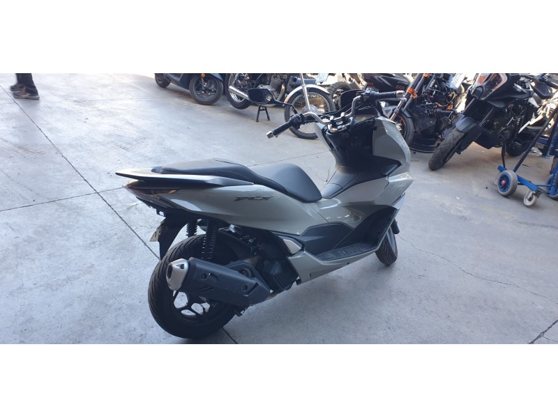 honda pcx 125 del año 2023