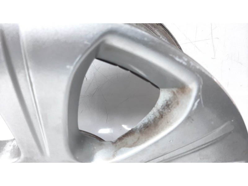 Recambio de llanta para opel astra gtc 1.7 16v cdti referencia OEM IAM 13256791  