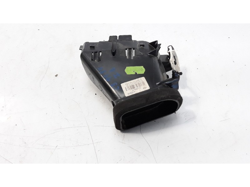 Recambio de rejilla aireadora para citroen c3 collection referencia OEM IAM A1092112  