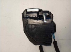 Recambio de cerradura puerta trasera derecha para toyota lexus ct 200h referencia OEM IAM    2