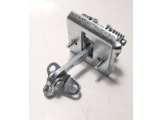 Recambio de retenedor puerta para citroen berlingo referencia OEM IAM 5902048106018 131883 EZCCT008